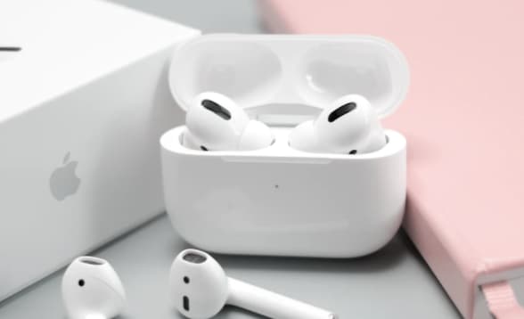 Airpods Microphone Not Working? Here’s What to Do
