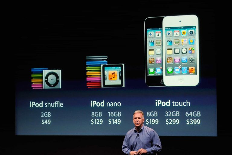 Apple Discontinues iPod Touch After 20 Years